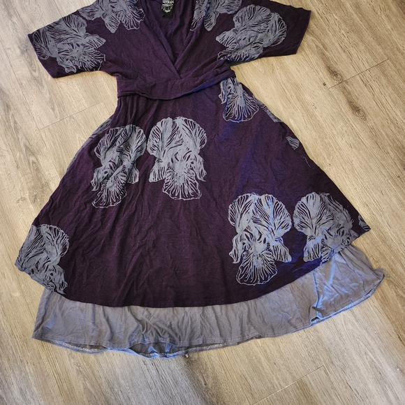 Lilikoi Deep Purple Top with Vibes - Picture 2 of 5